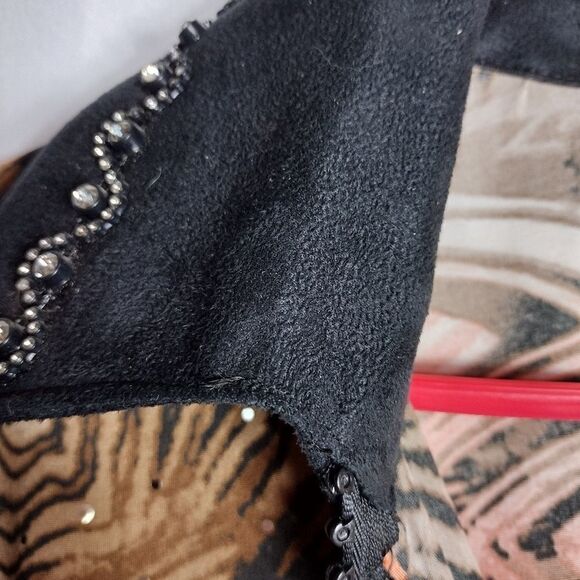 Itty Bitty Horse Custom Designs shirt - Picture 7 of 10